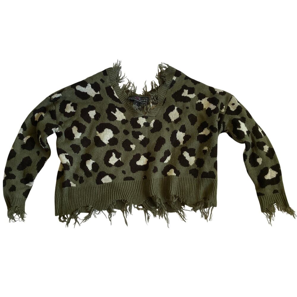 Polly & Esther Cropped Sweater Women Small Green Fringe Leopard Print V Neck